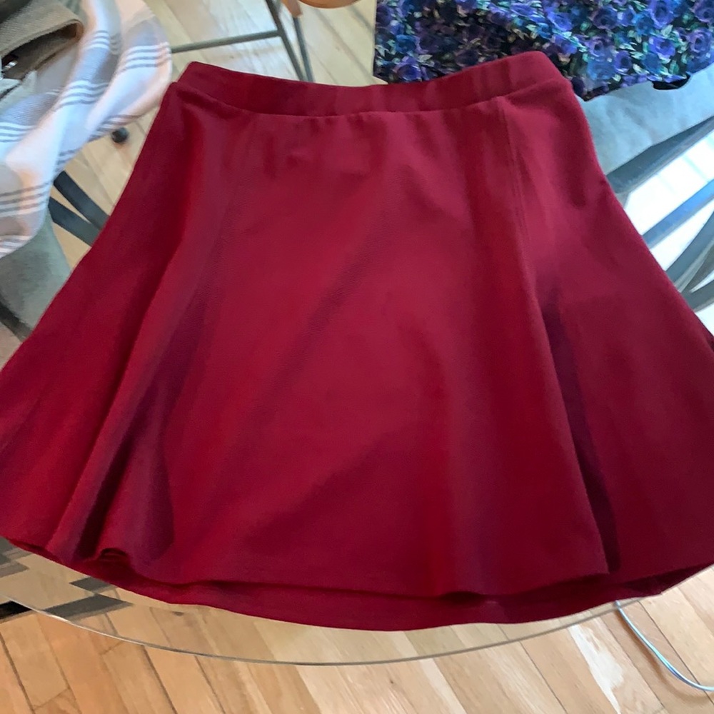 UO Silence + Noise maroon skater skirt small